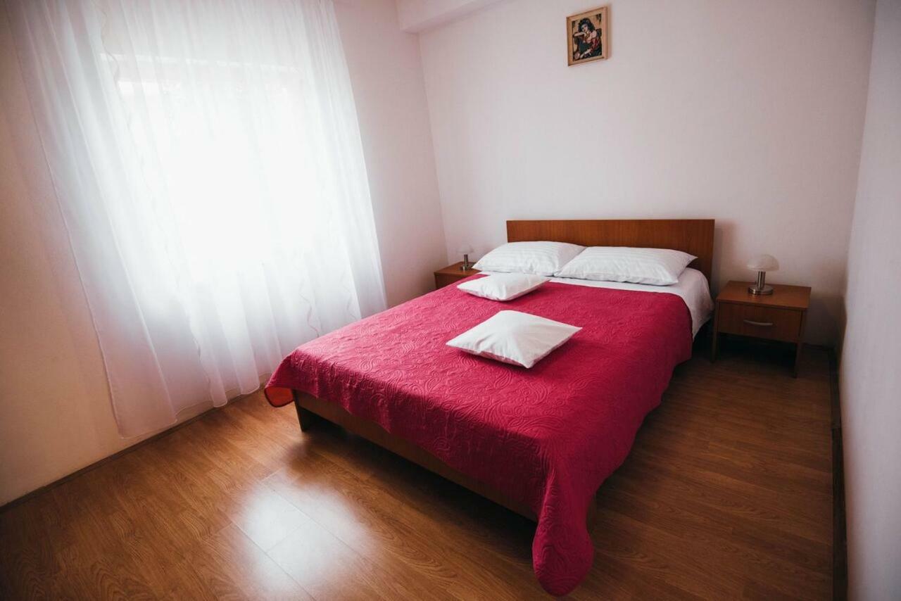 Apartmani Tamaris Vodice Bagian luar foto